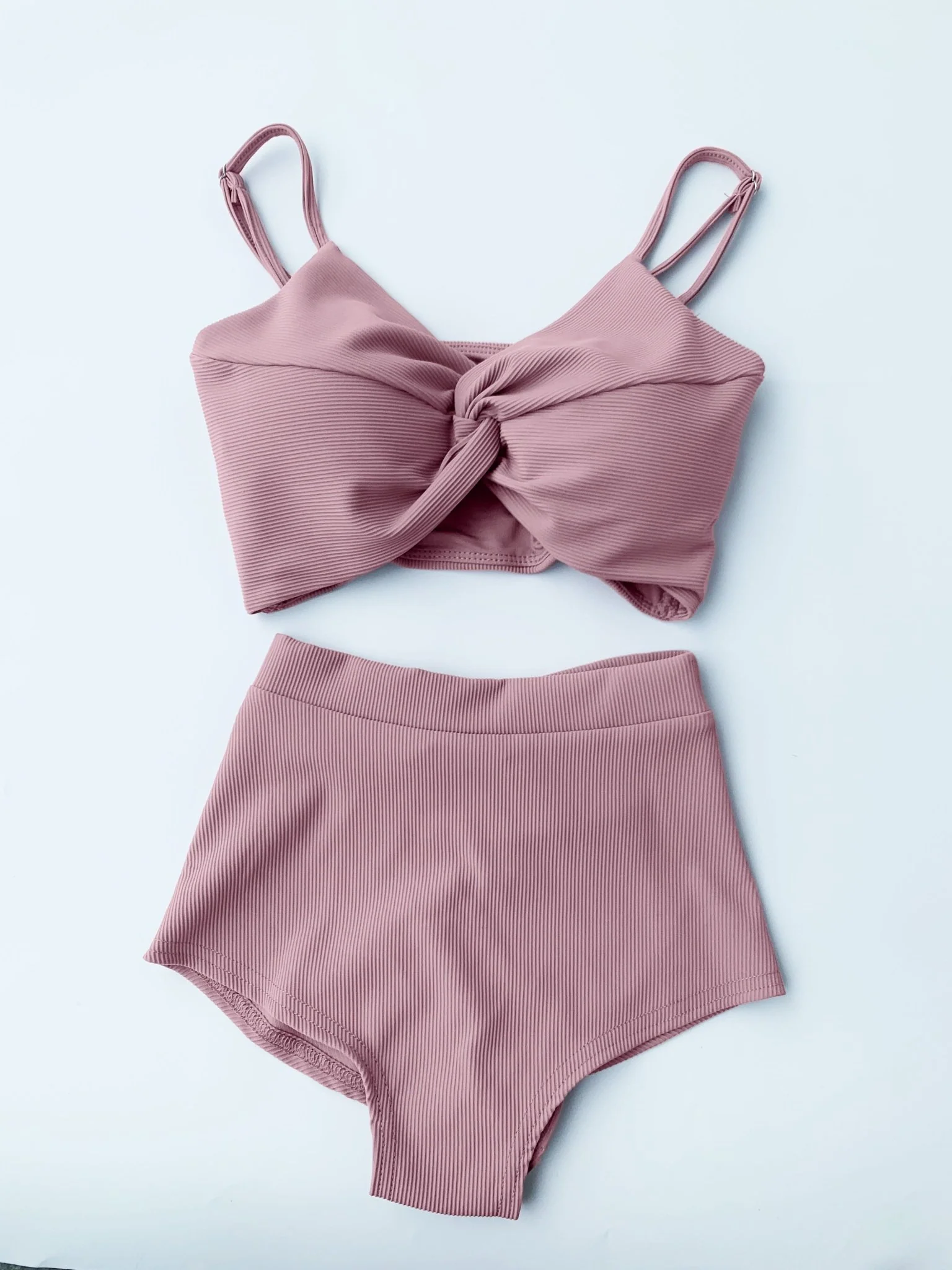 High Waist Shorts - Basic Scrunch Shorts Ribbed Blush Taupe - Image 7