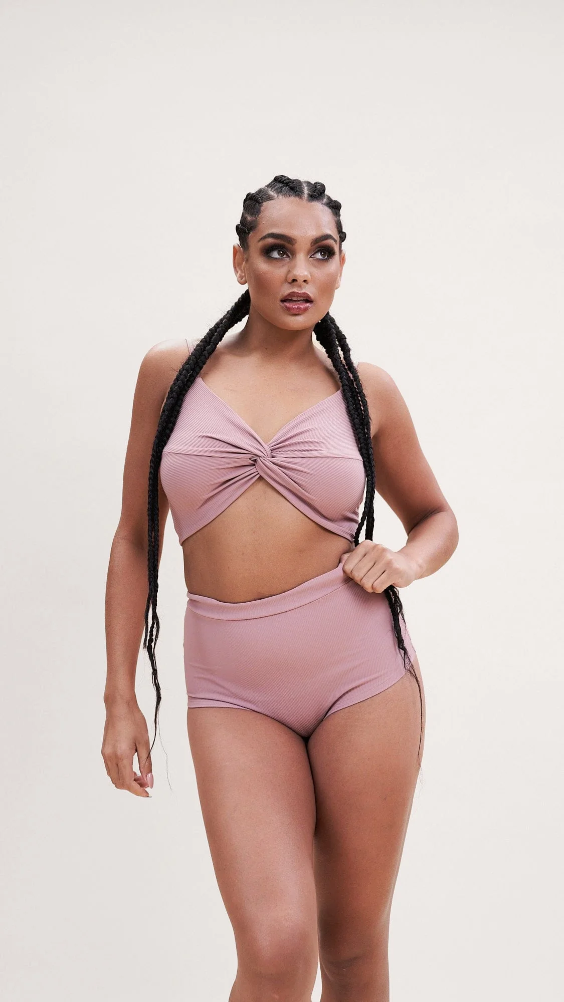 High Waist Shorts - Basic Scrunch Shorts Ribbed Blush Taupe - Image 9